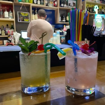 Roxy's Arcade - Drinks - Arcades Near Me - Cambridge, Massachusetts