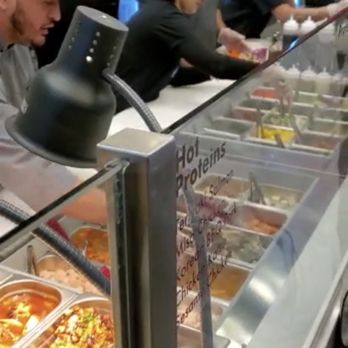 Foto de Poke Bowl - New York, NY, Estados Unidos