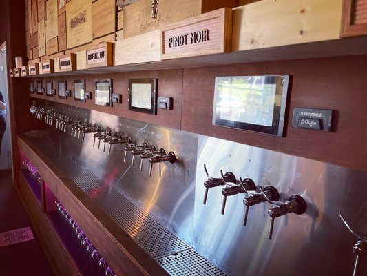 Wanderlust Wine Co. - Downtown by null