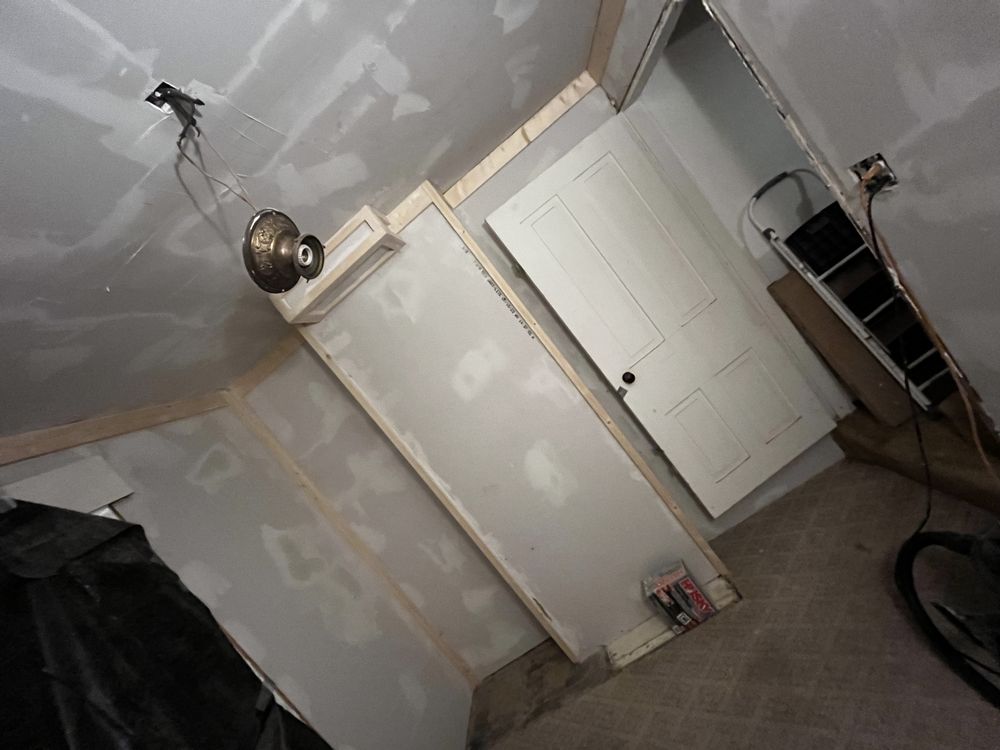 Slide of McCulloughs Men