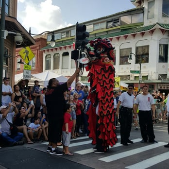 Chinatown - Hawaii lion dance association performance before the parade - Local Flavor Near Me - Honolulu, Hawaii