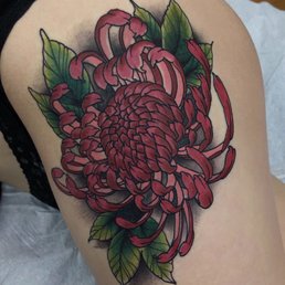Chrysanthemum tattoo drawn and tatted by Tom Connors.