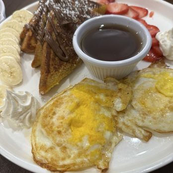 French Toast Cafe - Nutella French Toast - Breakfast & Brunch Near Me - Mesa, Arizona French Toast Cafe - Nutella French Toast - Breakfast & Brunch Near Me - Mesa, Arizona