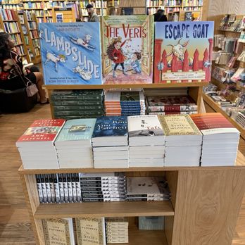 Parnassus Books - Ann Patchett display - Bookstores Near Me - Nashville, Tennessee Parnassus Books - Ann Patchett display - Bookstores Near Me - Nashville, Tennessee