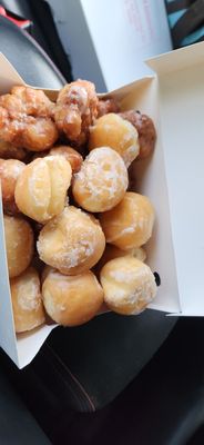 Sarah Donuts by null