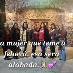 Calvary Chapel Cypress - Cena de compañerismo entre Hermanas en el Olive Garden Restaurant Iglesia capilla calvario cypress Ministerio de Mujeres .