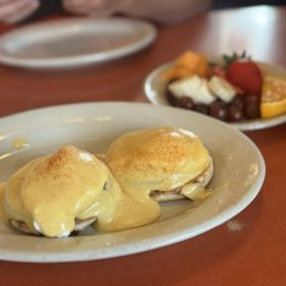 Traditional Eggs Benedict