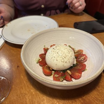 Cañete - Tomato - Tapas/Small Plates Near Me - Barcelona, B Cañete - Tomato - Tapas/Small Plates Near Me - Barcelona, B