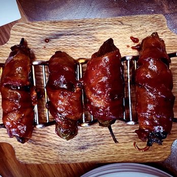 Guy Fieri's Branson Kitchen + Bar - Jalapeño Pig Poppers - Bars Near Me - Branson, Missouri