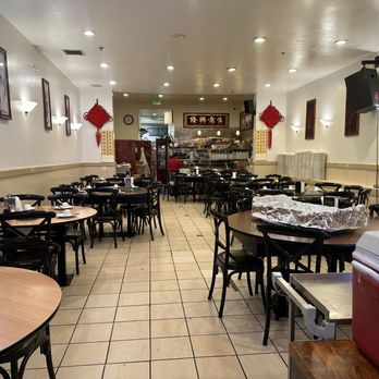Chef Li's Cafe - Inside restaurant - Chinese Near Me - San Francisco, California Chef Li's Cafe - Inside restaurant - Chinese Near Me - San Francisco, California
