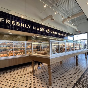 Paris Baguette - Bakeries Near Me - Livingston, New Jersey Paris Baguette - Bakeries Near Me - Livingston, New Jersey