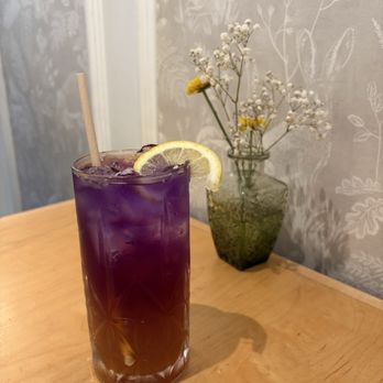 Prince Tea House - Butterfly pea yea - Desserts Near Me - Forest Hills, New York Prince Tea House - Butterfly pea yea - Desserts Near Me - Forest Hills, New York
