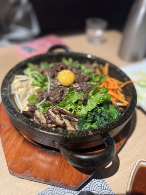 LASUNG TOFU & POT RICE 라성순두부 by null