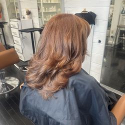 Munjela Glow Pleasanton - Haircut and blow out