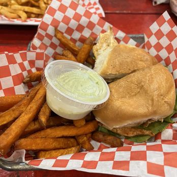 Little Matt's - Miss Texas Chicken Sandwich - Burgers Near Me - Houston, Texas Little Matt's - Miss Texas Chicken Sandwich - Burgers Near Me - Houston, Texas