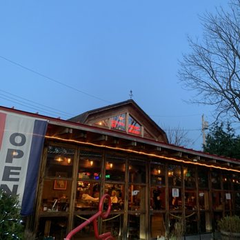 Farmhouse Cafe & Eatery - Coffee & Tea Near Me - Cresskill, New Jersey Farmhouse Cafe & Eatery - Coffee & Tea Near Me - Cresskill, New Jersey