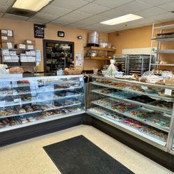 Peterson's Tasty Delight Bakery - Inside