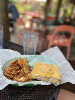 HavAnnA Cafe by null