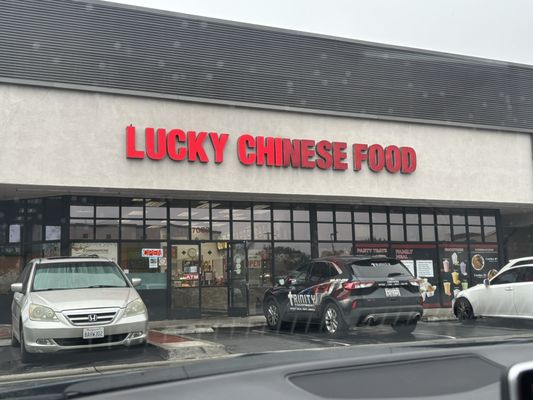 Lucky Chinese Food by null