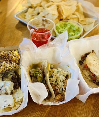 Mojo's Tacos - Franklin by null