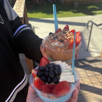 Blue Bowl Superfoods - Acai Bowls Near Me - Riverside, California Blue Bowl Superfoods - Acai Bowls Near Me - Riverside, California