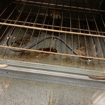 Florida Green Leaf Multiservices - Oven cleaning before - Home Cleaning Near Me Florida Green Leaf Multiservices - Oven cleaning before - Home Cleaning Near Me
