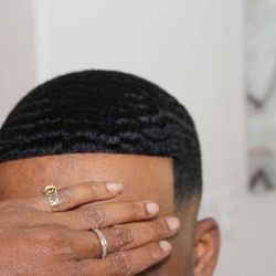 Chrissy B Cuttn