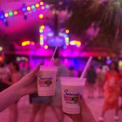 Seacrets - Piña Colada & Dirty Banana