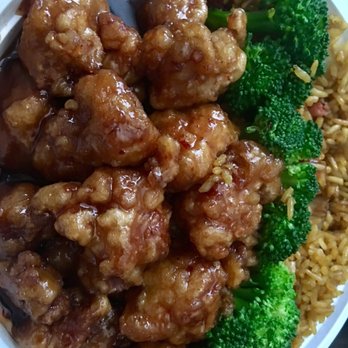 Jiang’s Asian Kitchen - Lunch General Tso's Chicken: large portion and lots of delicious sauce with the requisite amount of rice and veggies. - Pan Asian Near Me - Charleston, South Carolina