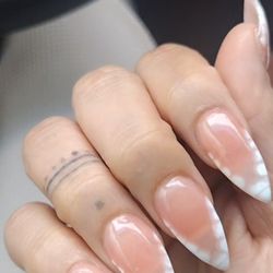 Nail 2000 - Absolutely in love! Jessica always does my nails exactly as I ask.