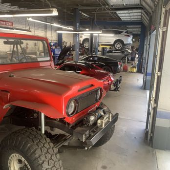 Mitch's Auto - Bays - Auto Repair Near Me - Pasadena, California