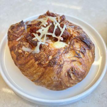Élysées - Cafes Near Me - Vancouver, British Columbia Élysées - Cafes Near Me - Vancouver, British Columbia