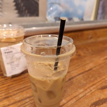 Caffe Amouri - Iced lated - Coffee & Tea Near Me - Vienna, Virginia