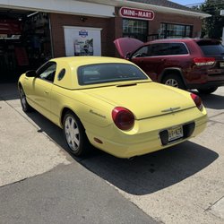 Godwin Lukoil - Ford thunderbird hard top convertible