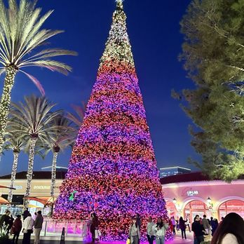 Irvine Spectrum Center - Shopping Centers Near Me - Irvine, California Irvine Spectrum Center - Shopping Centers Near Me - Irvine, California