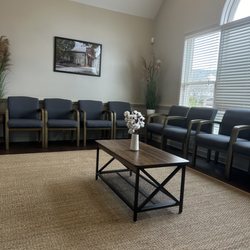 Epiphany Dermatology - Comfortable waiting area