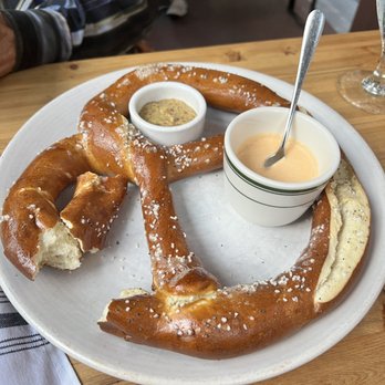 Schroeder's - Bavarian Pretzel with mustard and bier cheese dips - Pubs Near Me - San Francisco, California