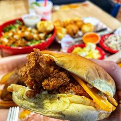 Waldo's Chicken & Beer - Fowl Mouth