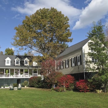 Snow Squall Bed & Breakfast - Bed & Breakfast Near Me - Wiscasset, Maine Snow Squall Bed & Breakfast - Bed & Breakfast Near Me - Wiscasset, Maine
