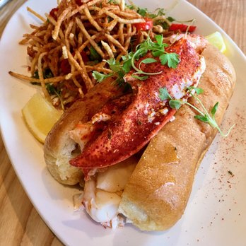 Stern and Bow - The cayenne pepper in the S&B Lobster Roll delighted my wife. - Pizza Near Me - Closter, New Jersey Stern and Bow - The cayenne pepper in the S&B Lobster Roll delighted my wife. - Pizza Near Me - Closter, New Jersey