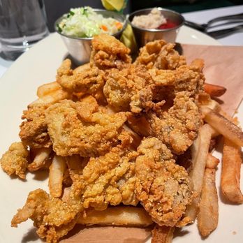 Old Ebbitt Grill - Fried oysters - Bars Near Me - Washington, DC, District of Columbia Old Ebbitt Grill - Fried oysters - Bars Near Me - Washington, DC, District of Columbia