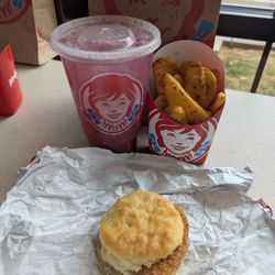 Wendy's - Honey Buddy Chicken Biscuit Breakfast Combo
