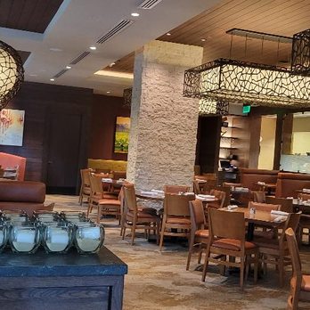 Seasons 52 - New American Near Me - Paramus, New Jersey