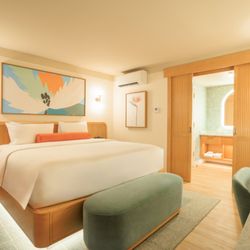 Pavilion Hotel - Deluxe King room