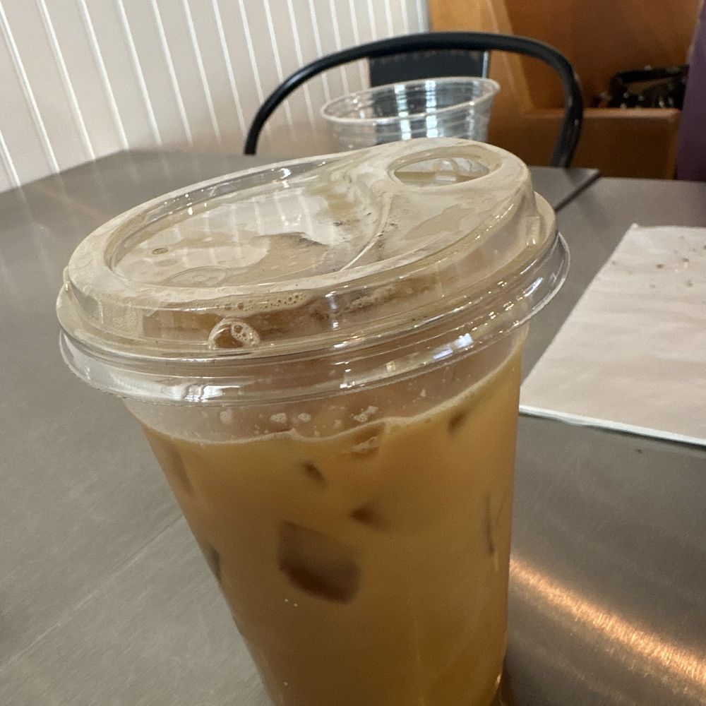 Stompin' Grounds Cafe - Coffee & Tea Near Me - Lake Zurich, Illinois Stompin' Grounds Cafe - Coffee & Tea Near Me - Lake Zurich, Illinois