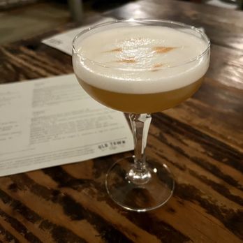 Old Town Tap - Amaretto sour - Pizza Near Me - Truckee, California