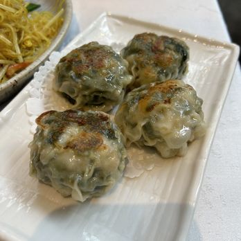 Moon Palace - Fried shrimp dumplings with chives - Seafood Near Me - Toronto, Ontario Moon Palace - Fried shrimp dumplings with chives - Seafood Near Me - Toronto, Ontario