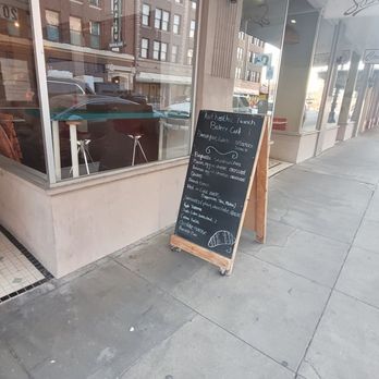 La Boulangerie - Bakeries Near Me - San Antonio, Texas