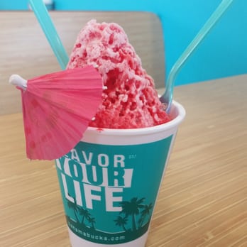 Bahama Buck's - Arlington - strawberry cheesecake sno with bahama mama (ice cream) - Juice Bars & Smoothies Near Me - Arlington, Texas