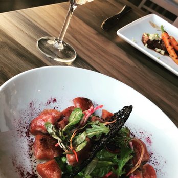 Linear Restaurant - New American Near Me - Grand Rapids, Michigan